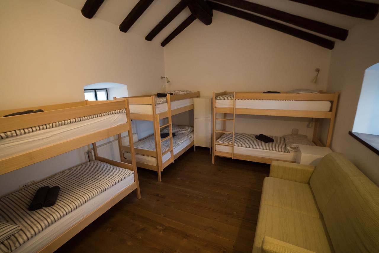 Hostel Skrla Divača Zewnętrze zdjęcie